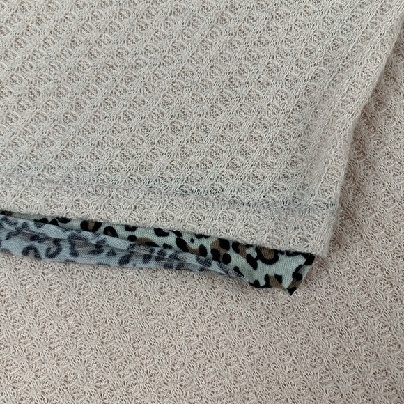 Umgee Cream Waffle Knit Long Sleeve Thermal with Leopard Print Sleeve Hem Accent - Picture 4 of 6